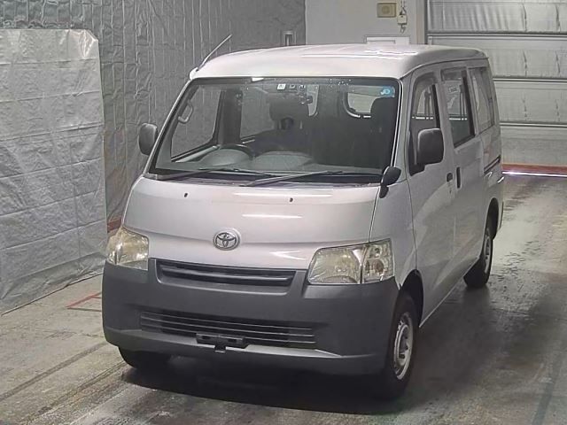 2600 Toyota Town ace van S412M 2015 г. (HERO)